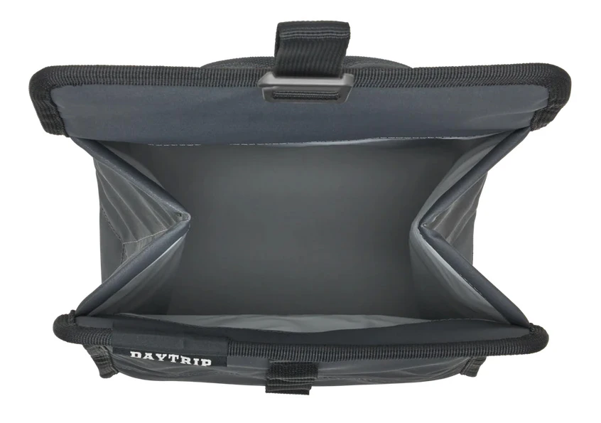 YETI Daytrip Lunch Bag Charcoal - Image 7