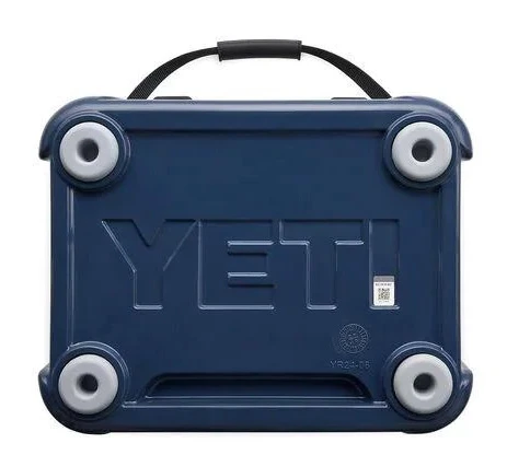 YETI Roadie 24 Cool Box Navy 7 YETI Roadie 24 Cool Box Navy - Image 5