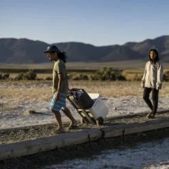 YETI Roadie 48 Wheeled Cool Box Charcoal -Fishing Specialty Store YETI Roadie 48 Wheeled Cool Box Charcoal SKU 0121 CHA sku 0121 cha 18