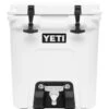 YETI Silo 22,7L Water Cooler -Fishing Specialty Store YETI Silo 227L Water Cooler SKU 0118 WHI yeti 20180216 product silo white lid down front b 1